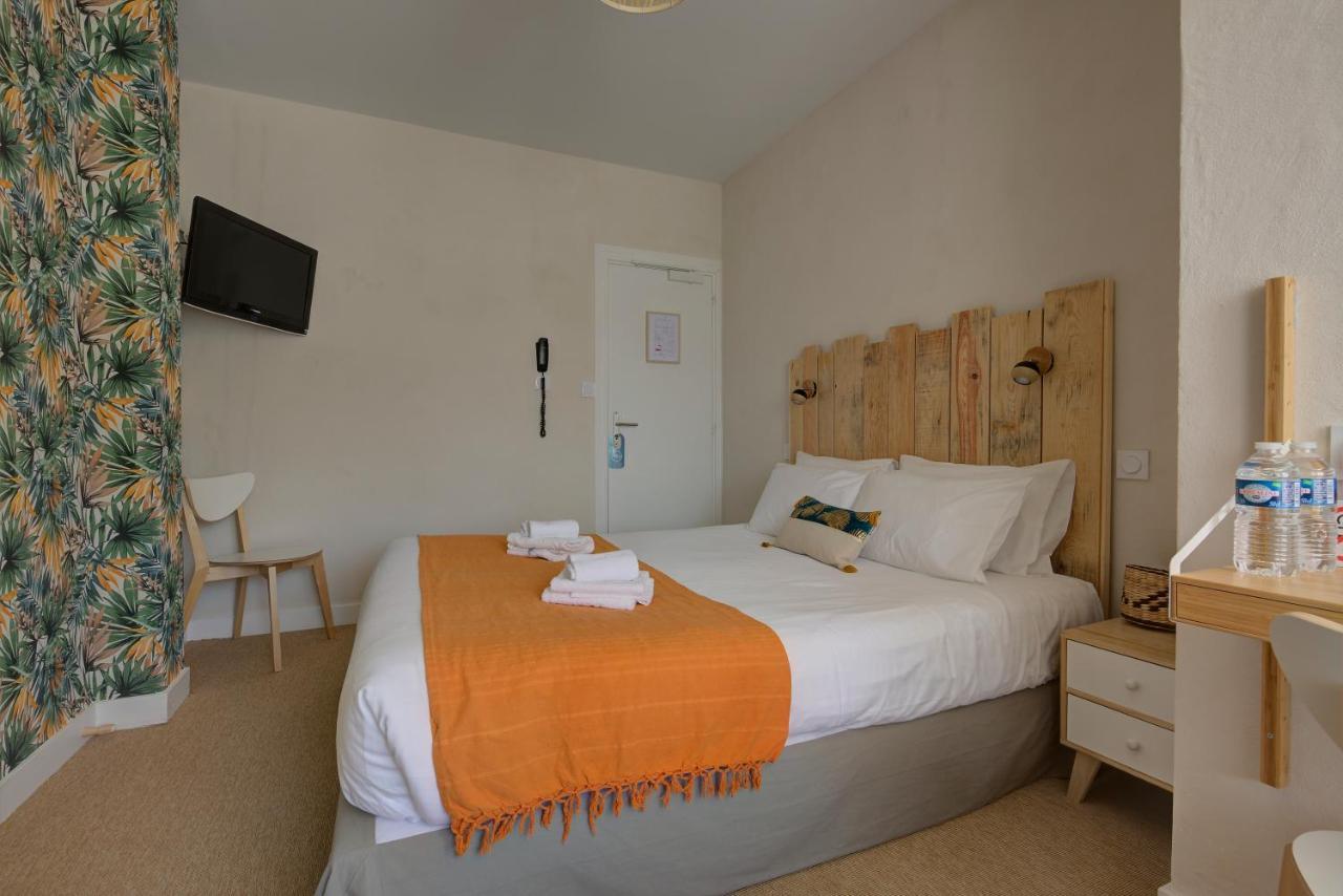 Beach Hotel - Le Grand Chalet 론세레뱅 외부 사진