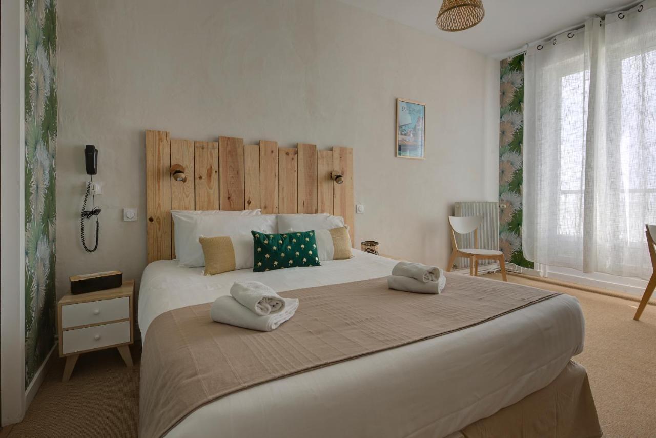 Beach Hotel - Le Grand Chalet 론세레뱅 외부 사진