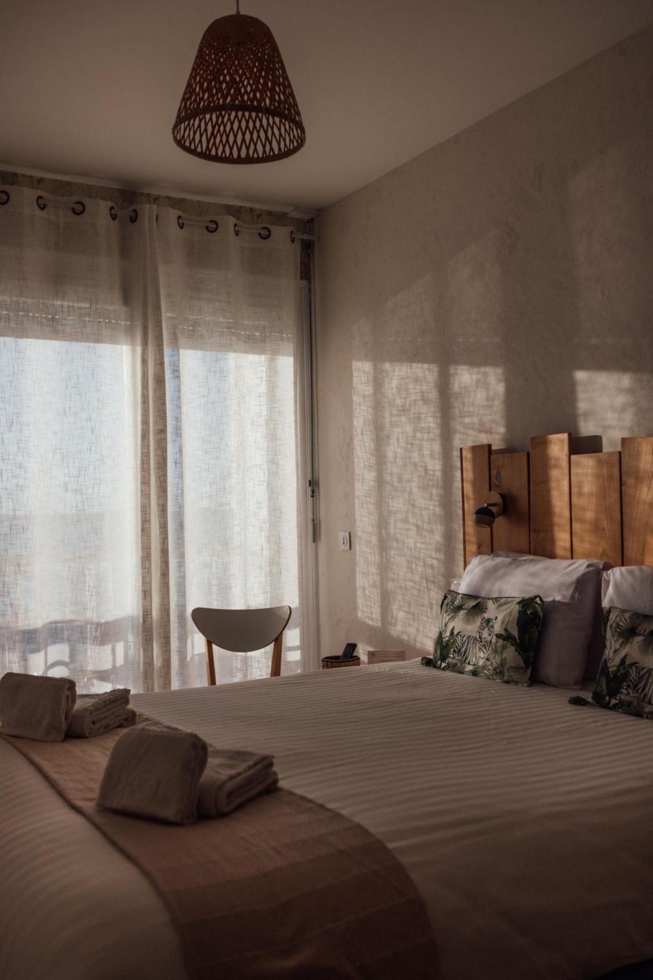 Beach Hotel - Le Grand Chalet 론세레뱅 외부 사진