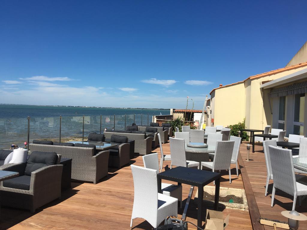 Beach Hotel - Le Grand Chalet 론세레뱅 외부 사진